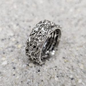 Ring: Gaudí